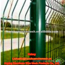 The spray coating welded triangle bending guardrail nets